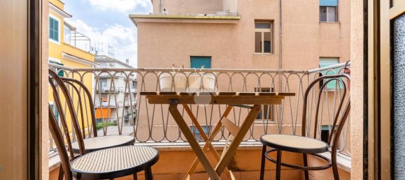 3-salle Appartement à Rome, Italy No. 135029 22