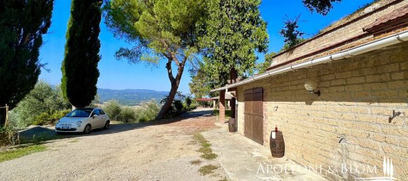 5 bedrooms Land in Cetona, Italy No. 53660 22