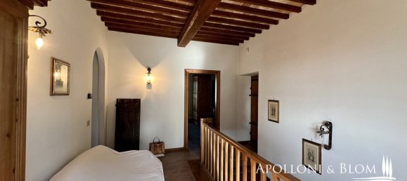 5 bedrooms Land in Cetona, Italy No. 53660 8