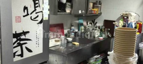 3 rooms Commercial property in Florence, Italy No. 39148 8