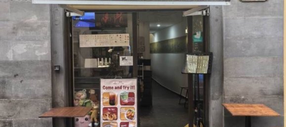 3 rooms Commercial property in Florence, Italy No. 39148 2