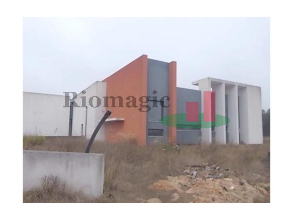  بناية في Samora Correia, Portugal 1727متر مربع رقم 136351