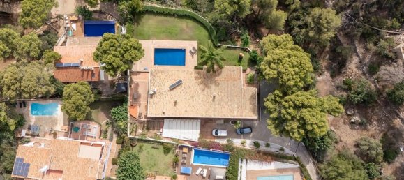 5 bedrooms Villa in Malaga, Spain No. 186124 39