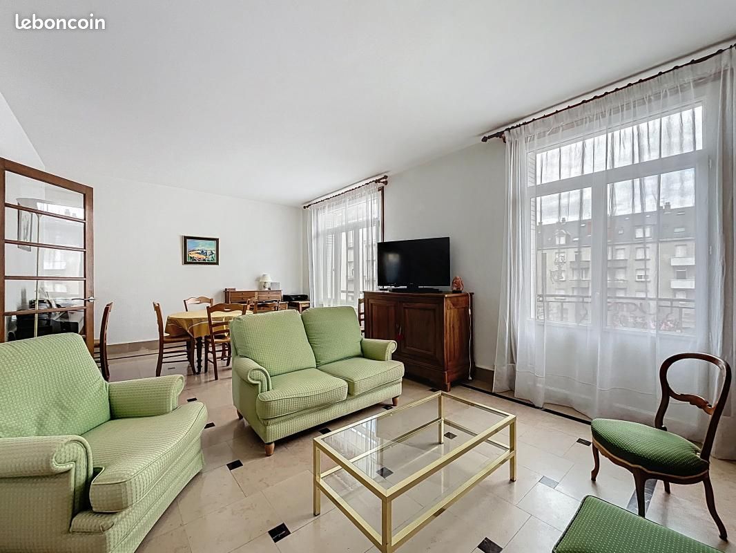 2 Schlafzimmer Wohnung in Tours, France, Nr. 279665