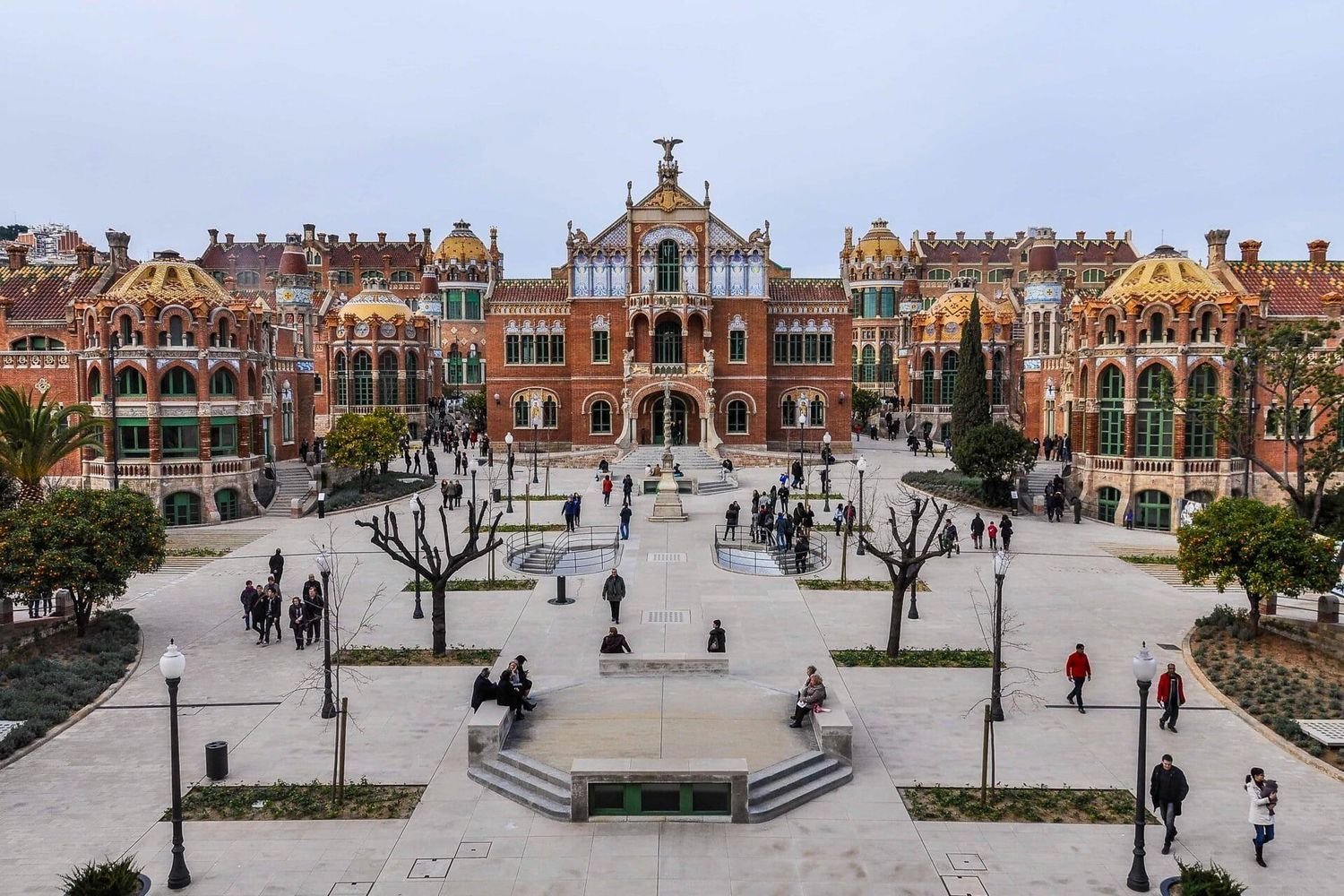 Gewerbliche Immobilie in Ciutat Vella, Spain 140m², Nr. 124471