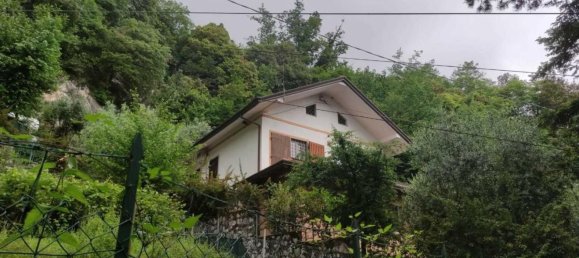 5-Zimmer Haus in Massa, Italy, Nr. 114039 16