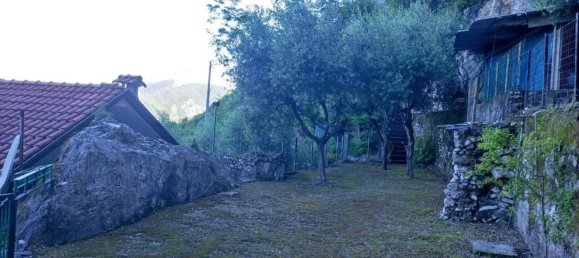 5-Zimmer Haus in Massa, Italy, Nr. 114039 14