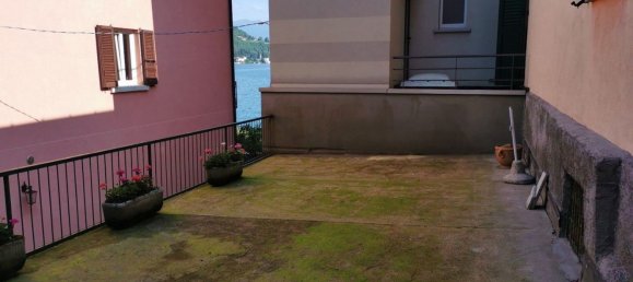 8 rooms House in Porto Ceresio, Italy No. 124119 10