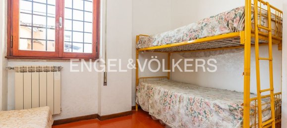 Квартира с 3 комнатами в Ардеа, Италия № 128036 18