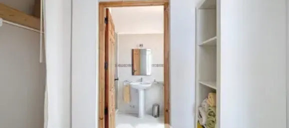 3 bedrooms Villa in Arenas, Spain No. 131050 23