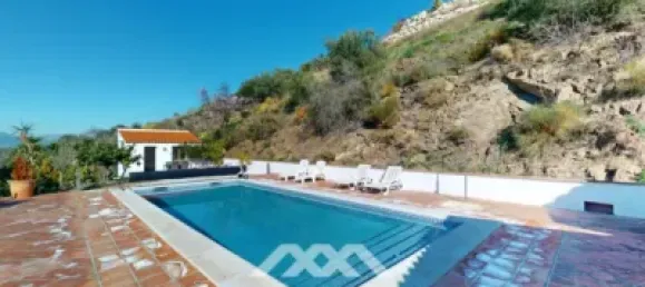 3 bedrooms Villa in Arenas, Spain No. 131050 46