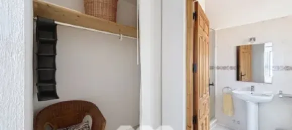 3 bedrooms Villa in Arenas, Spain No. 131050 22