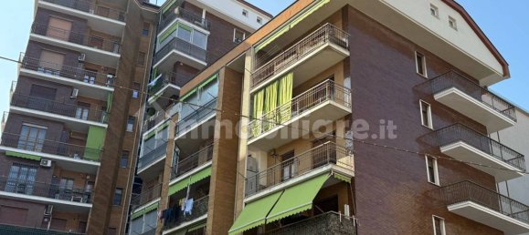 3 bedrooms Apartment in Turin, Italy No. 120055 31