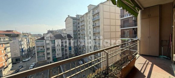 3 bedrooms Apartment in Turin, Italy No. 120055 29