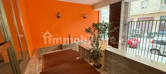 3 bedrooms Apartment in Turin, Italy No. 120055 5