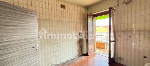 3 bedrooms Apartment in Turin, Italy No. 120055 23