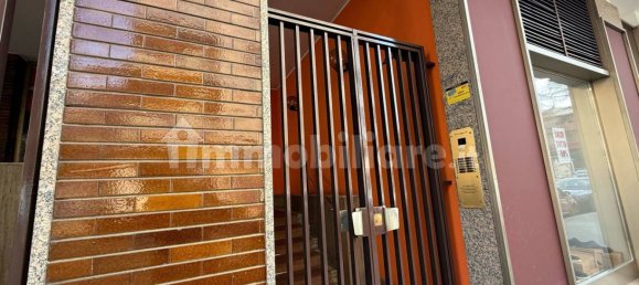 3 bedrooms Apartment in Turin, Italy No. 120055 3