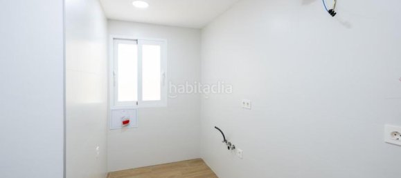 Apartamento de 3 dormitorios en Granada, Spain No. 169742 7
