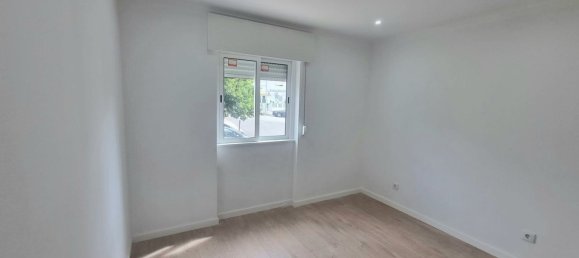 3 bedrooms Apartment in Odivelas, Portugal No. 10617 14