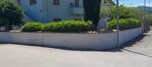 Casa de 10 divisões em Umbertide, Italy N.º 276751 2