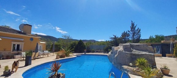 5 Schlafzimmer Villa in Pinoso, Spain, Nr. 84015 25