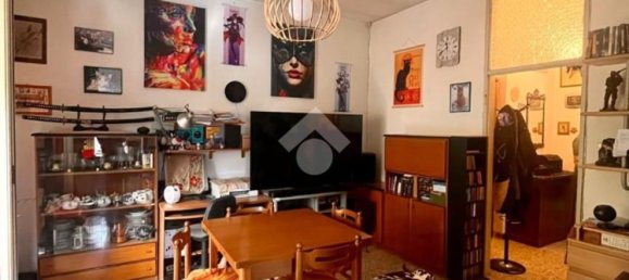 2 bedrooms Apartment in Turin, Italy No. 363572 5