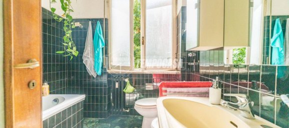 2 bedrooms Apartment in Milan, Italy No. 338745 22