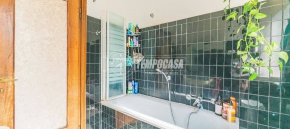 2 bedrooms Apartment in Milan, Italy No. 338745 24