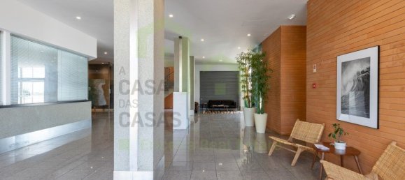 Propriété commerciale à Ericeira, Portugal 147m² No. 148346 11
