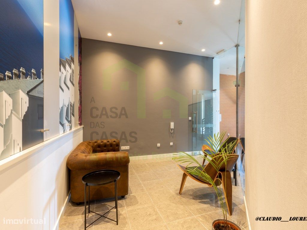 Propriété commerciale à Ericeira, Portugal 147m² No. 148346