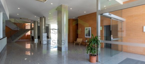 Propriété commerciale à Ericeira, Portugal 147m² No. 148346 10