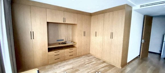 3 bedrooms Bungalow in Bangkok, Thailand No. 24134 8