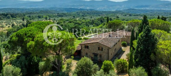 6 bedrooms House in Reggello, Italy No. 301995 12