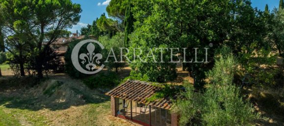 6 bedrooms House in Reggello, Italy No. 301995 25