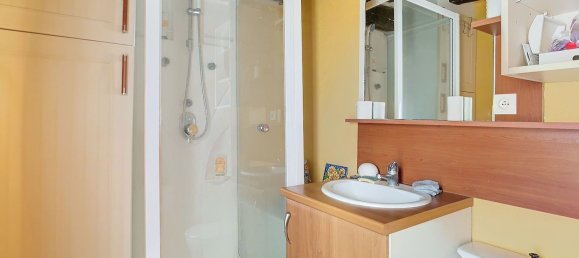 2 bedrooms House in Batilly-en-Puisaye, France No. 217688 4