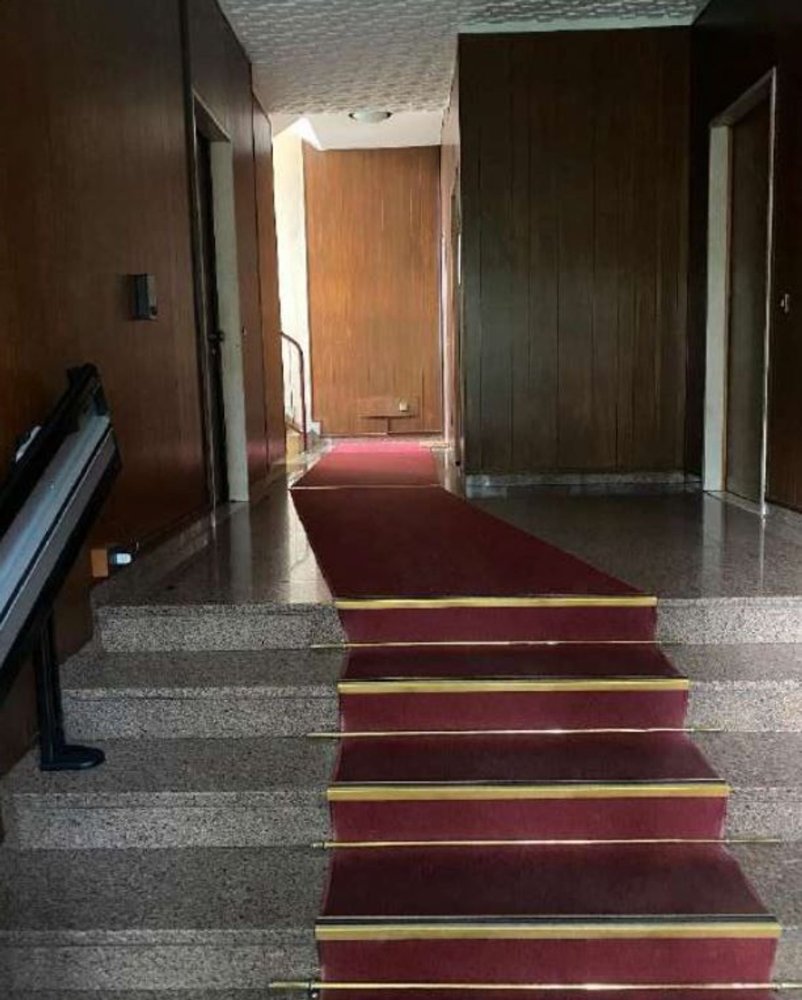 Studio in Milan, Italy No. 250286