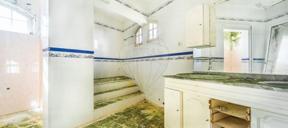 8 bedrooms House in Angra do Heroismo, Portugal No. 44510 14