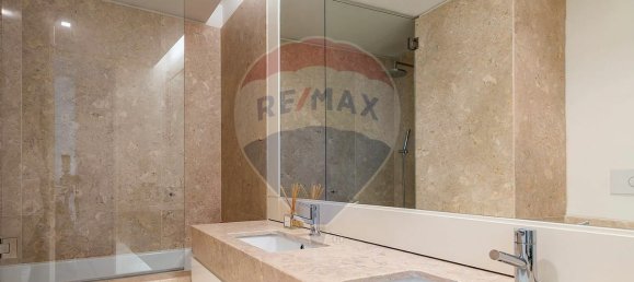 4 غرف نوم منزل ذو طابقين في Lisbon, Portugal رقم 115402 12