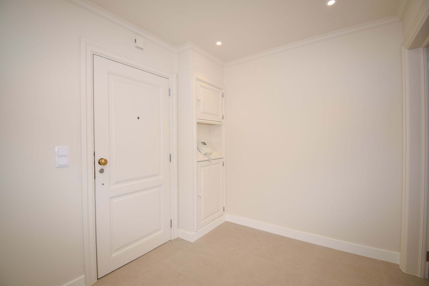 3 bedrooms Apartment in Cascais, Portugal No. 296744