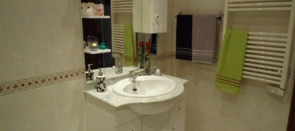 3غرفة شقة في Turin, Italy رقم 261596 10