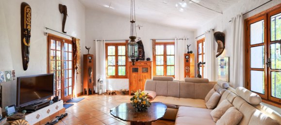 2 bedrooms Finca in Estepona, Spain No. 1380 20