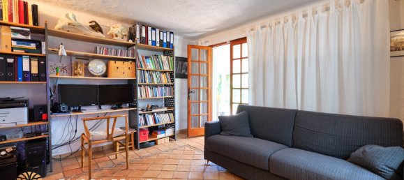 2 bedrooms Finca in Estepona, Spain No. 1380 10