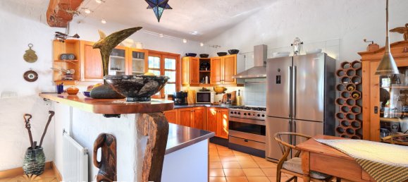 2 bedrooms Finca in Estepona, Spain No. 1380 17