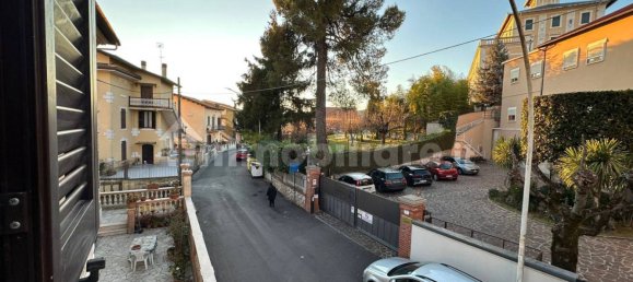 Квартира с 1 спальней в Фьюджи, Италия № 215474 27