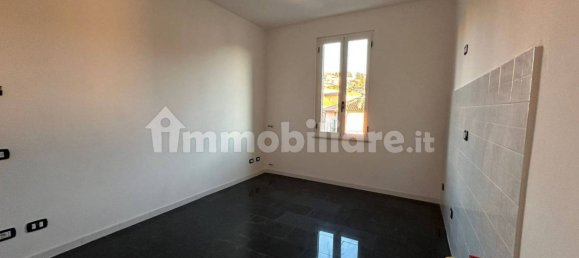 Квартира с 1 спальней в Фьюджи, Италия № 215474 18