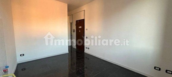 Квартира с 1 спальней в Фьюджи, Италия № 215474 17