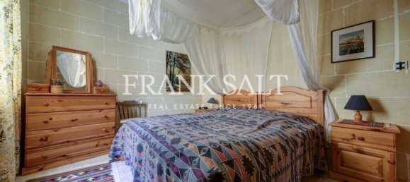 Квартира с 3 спальнями в Зеббудж, Мальта № 90 40