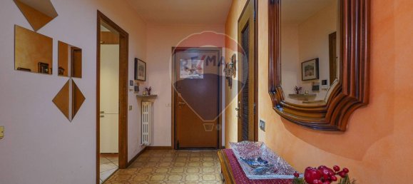 3 rooms Apartment in Montevecchia, Italy No. 336433 11