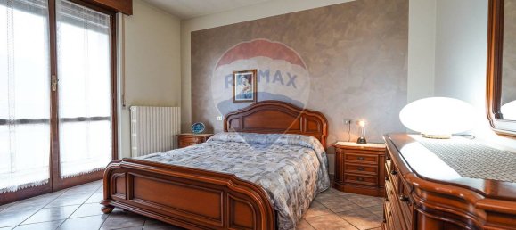 3 rooms Apartment in Montevecchia, Italy No. 336433 19