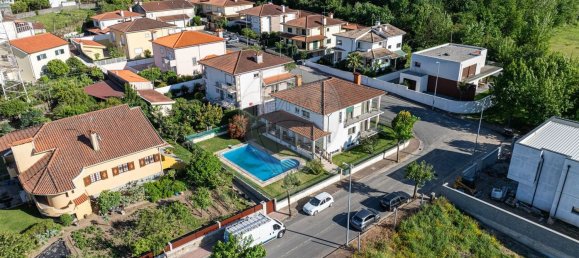 Дом с 5 спальнями в Палмейра, Португалия № 180437 2